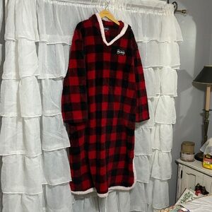 Plaid Red and Black Women's Snoop Dogg hooded Snuggie/blanket with pockets